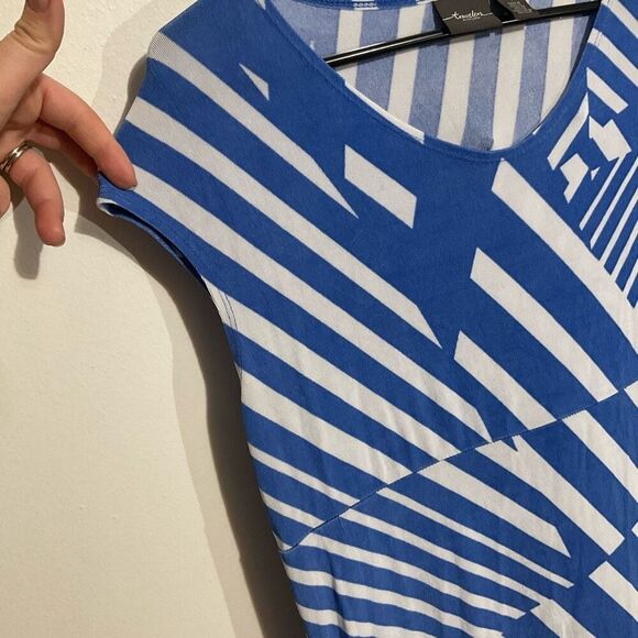 Chico’s travelers classic blue white angled striped maxi dress stretchy size one - Picture 3 of 9